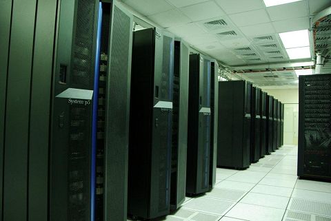 [新聞] 氣象局新舊超級電腦比一比